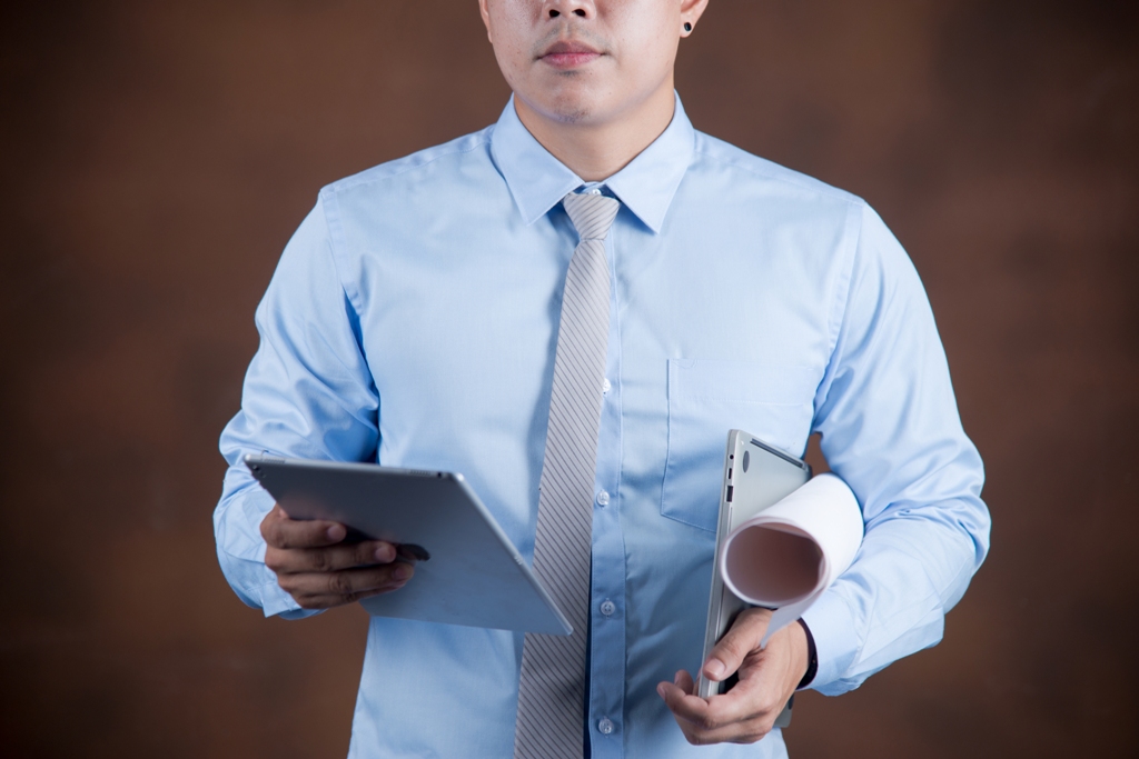 汽車隔熱紙其實不貴,這個價格用高級品牌貼到好